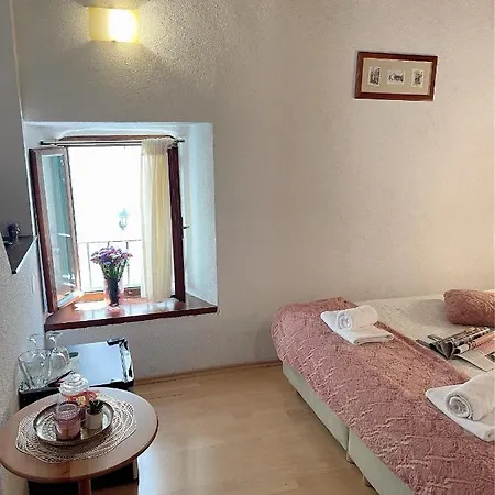 House Ivancic-free Parking 3* Trogir