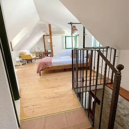 House Ivancic-free Parking 3* Trogir